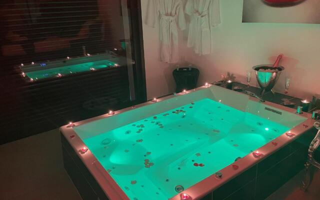 Suite Romantique Avec Jacuzzi Bandol