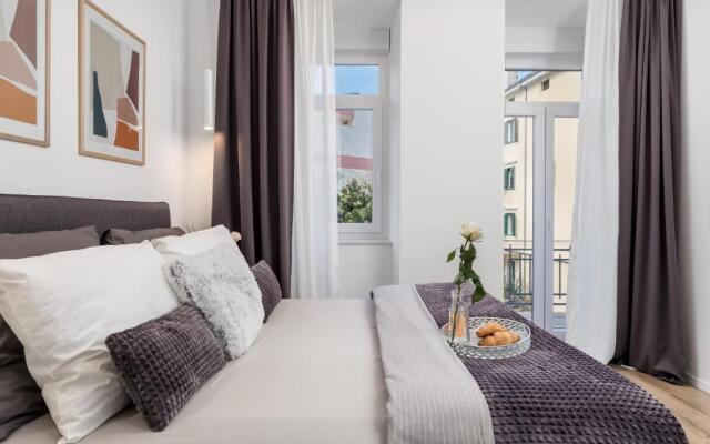 Saint Vitus Apartments with balcony