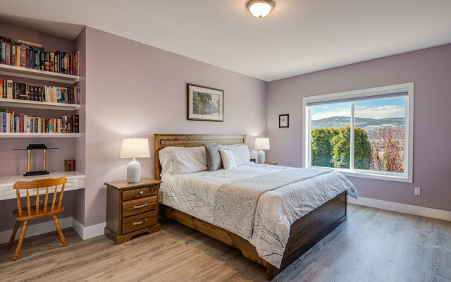 Adela's Bed and Breakfast