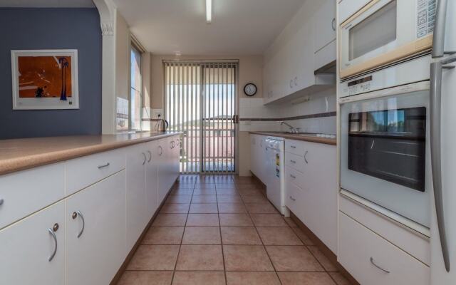 Westpoint, Unit 10/2 Thurlow Avenue