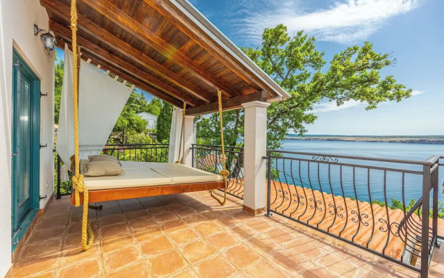 Villa Cikas Palmhouse