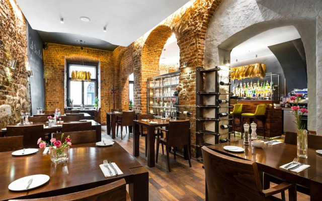 Aparthotel Stare Miasto