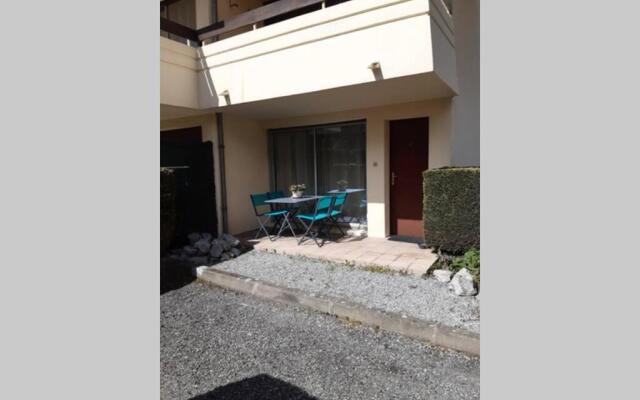 appartement T2 cabine en RDC avec terrasse