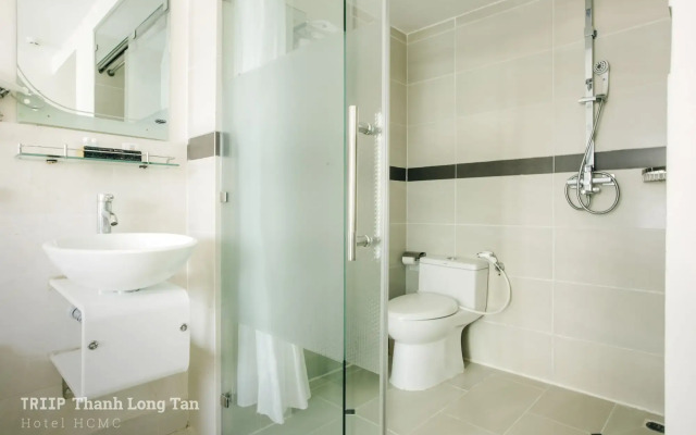 Thanh Long Tan Hotel