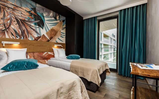 Tarasy Bałtyku by HappyStay