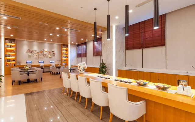 Suisse Place Hotel Residence CMCTaizhou