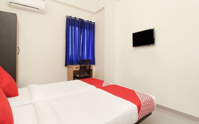 OYO Flagship 23620  VJR heights  Gachibowli