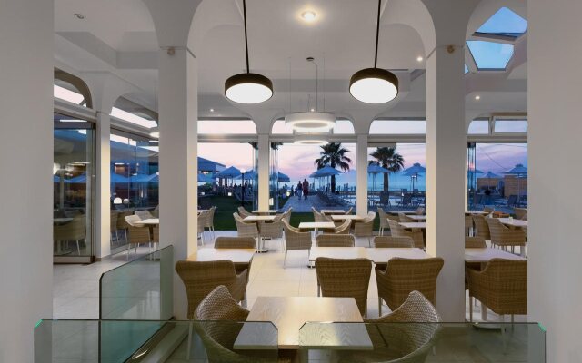 Acharavi Beach Hotel