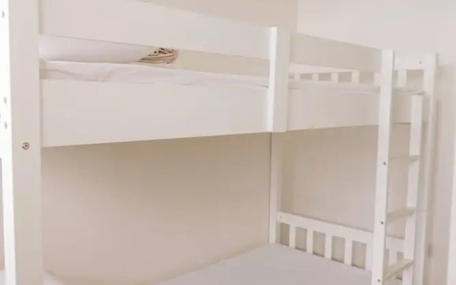 Spacious & Bright Family Escape