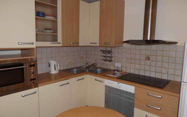 Riviera Access- Marechal Juin