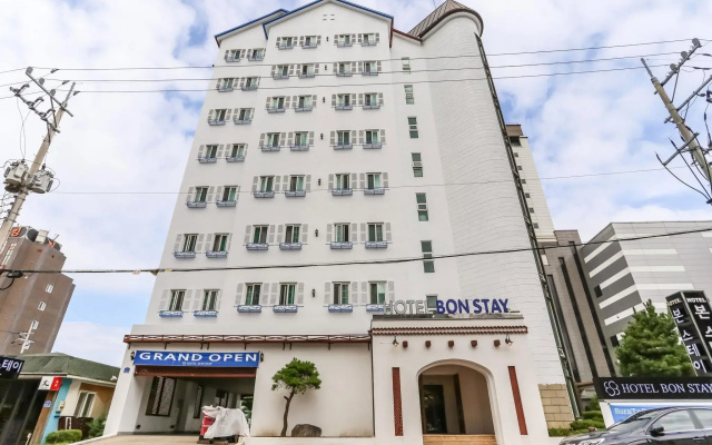 Meridien Hotel