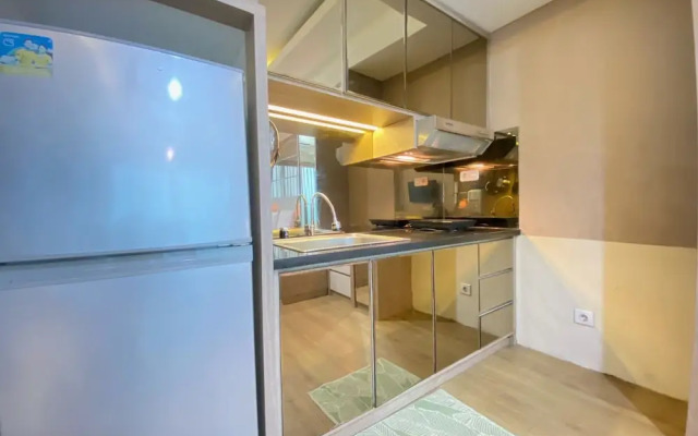 Spacious Studio Room At Tamansari La Grande Apartment Near Bip