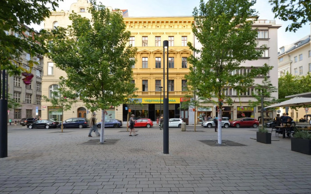 Kafka's Head Apartment