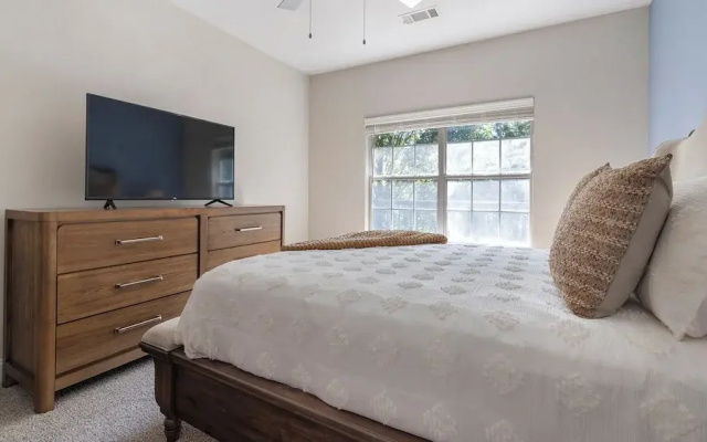 Landing Apartments - Atlanta