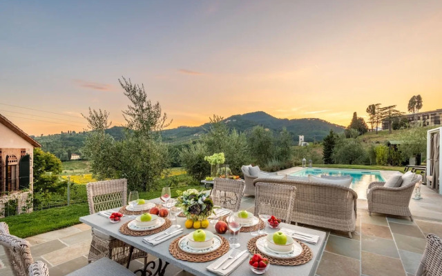 Valle del Sole Winery Farmhouse