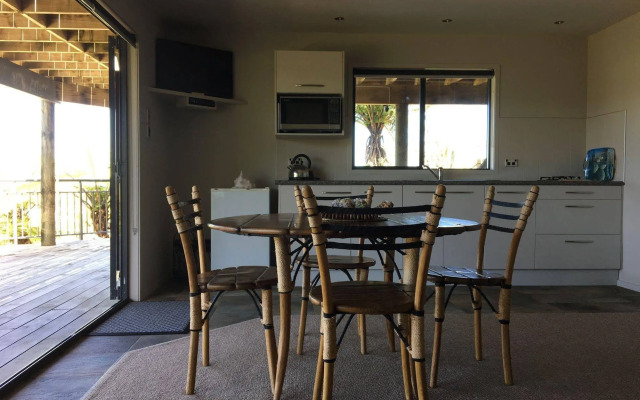 Whangamata Vistas B&B