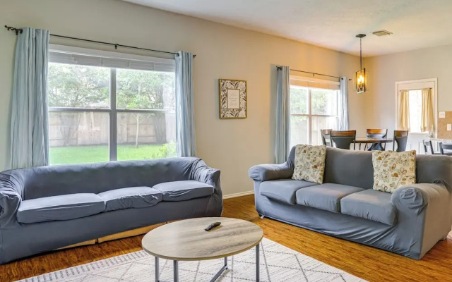 Fish & Hike: Pet-friendly Humble Home w/ Yard