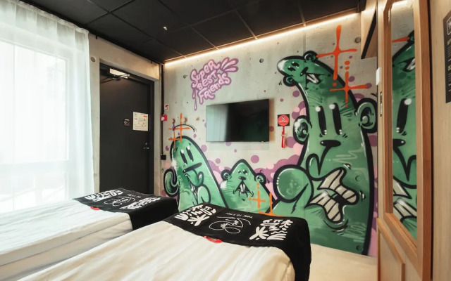 Time Hotel