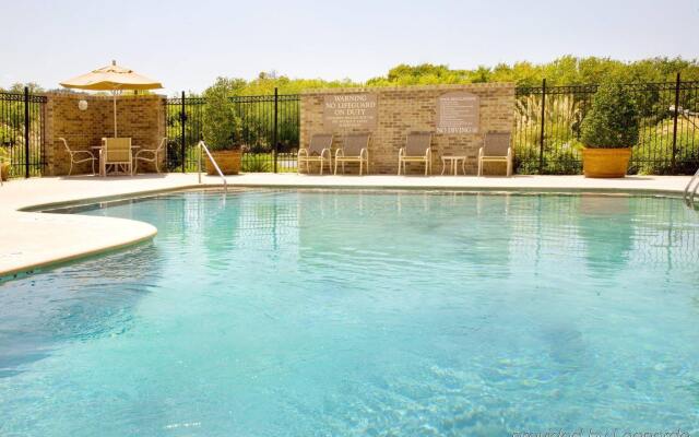 Holiday Inn Express & Suites Selma by IHG