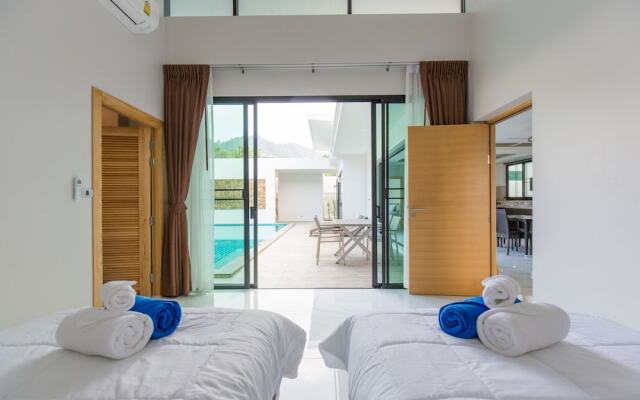 Skypool Villa