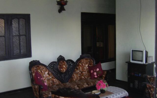 Jasmine Inn