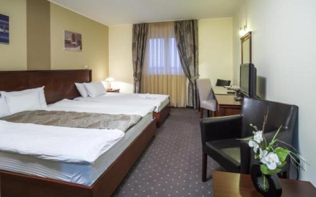 Garni Hotel Semlin BB