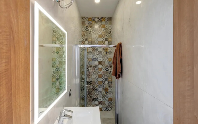 Perfect Location, Cosy 1BR Apartment