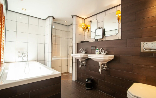 Grand Boutique Hotel Huis Vermeer