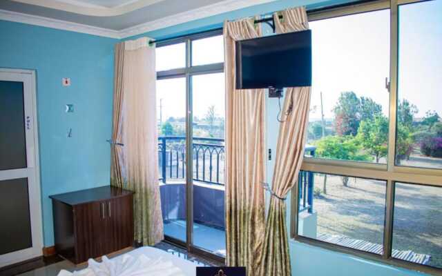 Hotel Taji