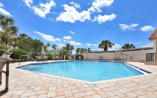 Windjammer 402 - Two Bedroom Condo