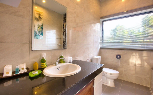 NB Sunrise Mountain Villa