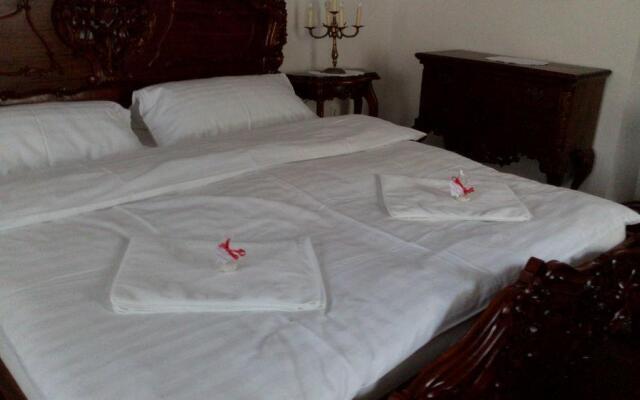 Monastery Garden Bistro & Rooms
