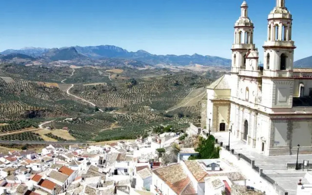Olvera Hilltop