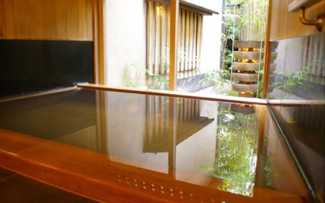 Kappo Ryokan Momiya