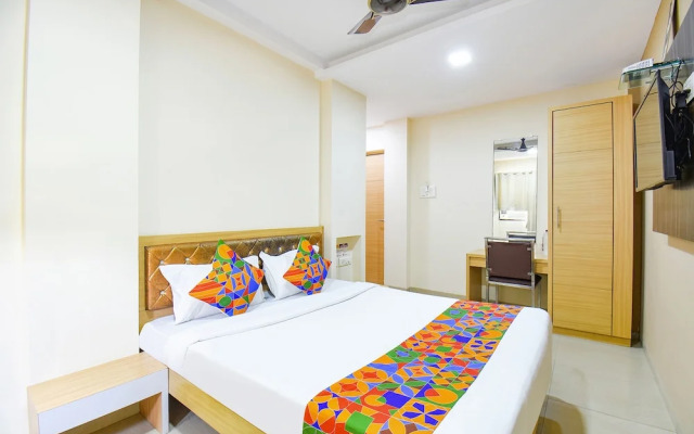FabHotel Royal Empire