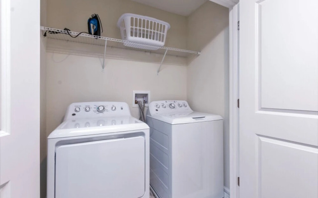 sanbagger drive Villa 1586 Champions Gate