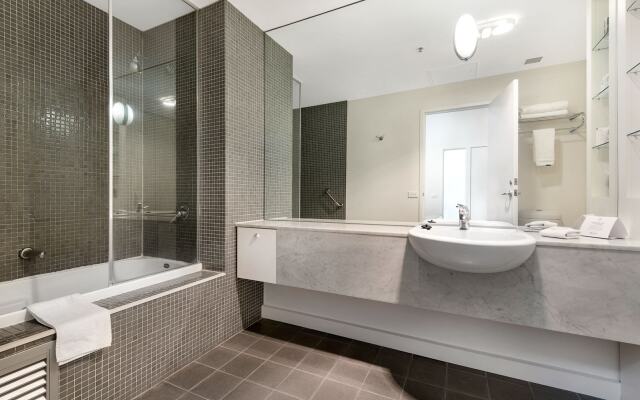 Melbourne CBD Central Apartment Hotel
