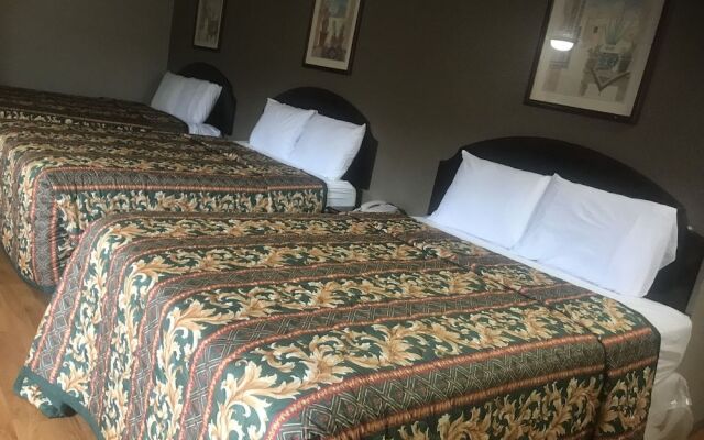 Americas Best Value Inn Woodward at 8th St