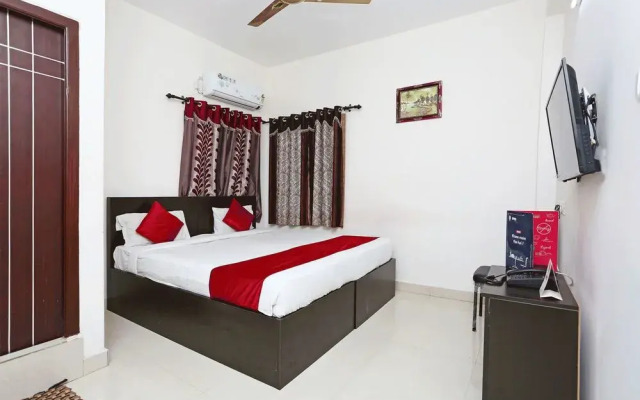 OYO 9004 S V Residency
