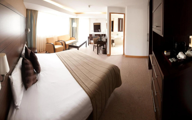 White Sands Hotel