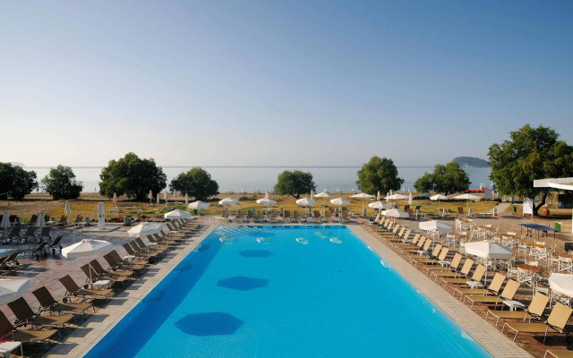 Domes Aulus Zante, Autograph Collection