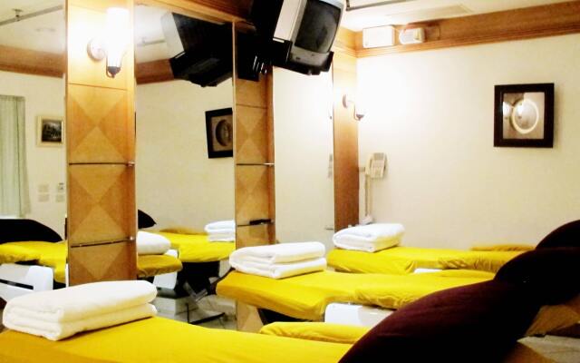 HG.barbershop Hostel