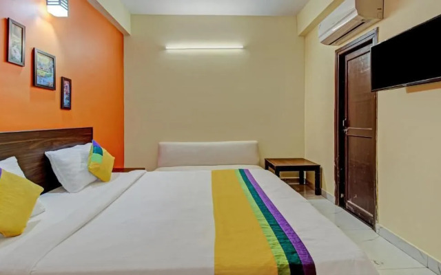 Itsy Hotels Royal Monarch