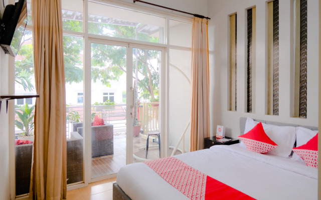 OYO 2376 Tiara Residence Syariah