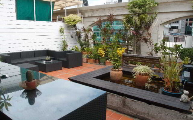 Silk Suite Silom