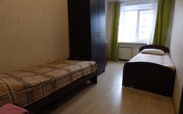 3 rooms apartment on Spartaka 18