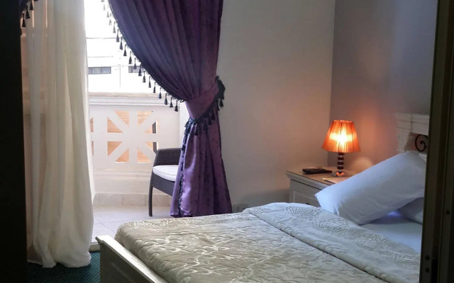 Alexander the great apartment hotel