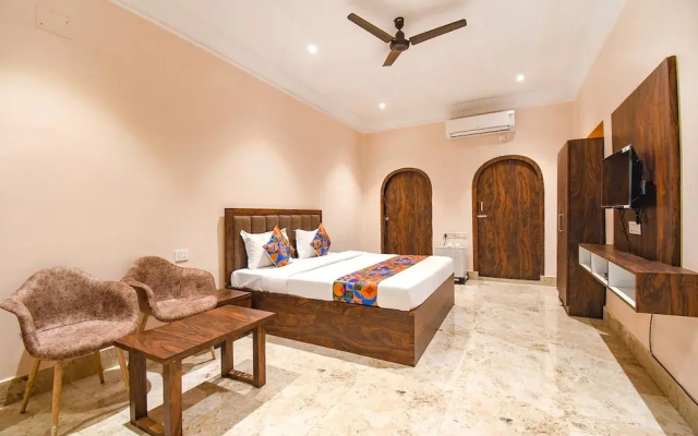 FabHotel Golden Suites