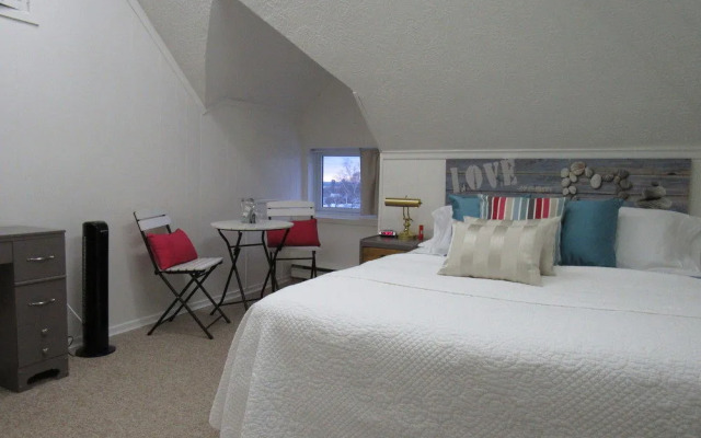 Colborne Bed and Breakfast