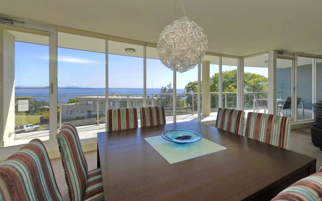 Oasis, Unit 9/5 Laman Street